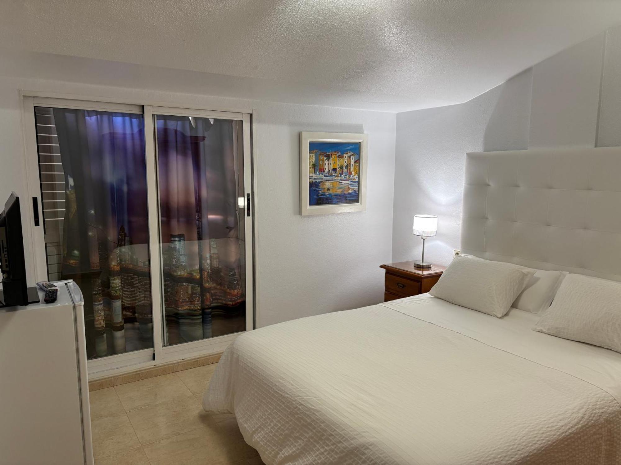 Apartamentos Turisticos Juanita "Ope" Арчена Екстер'єр фото