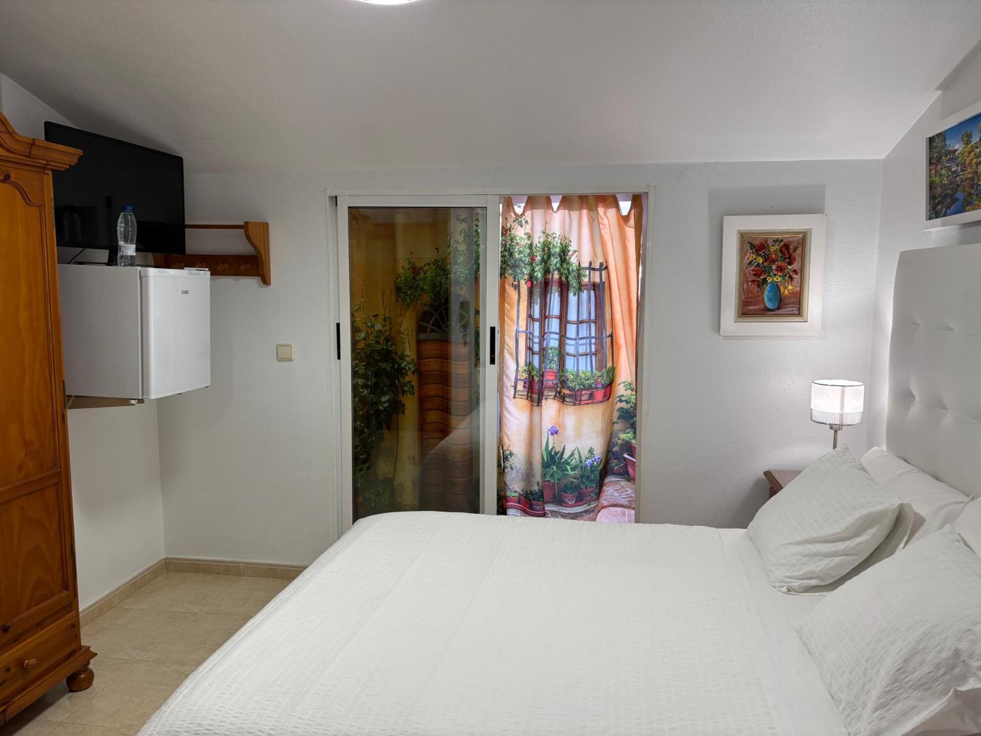 Apartamentos Turisticos Juanita "Ope" Арчена Екстер'єр фото